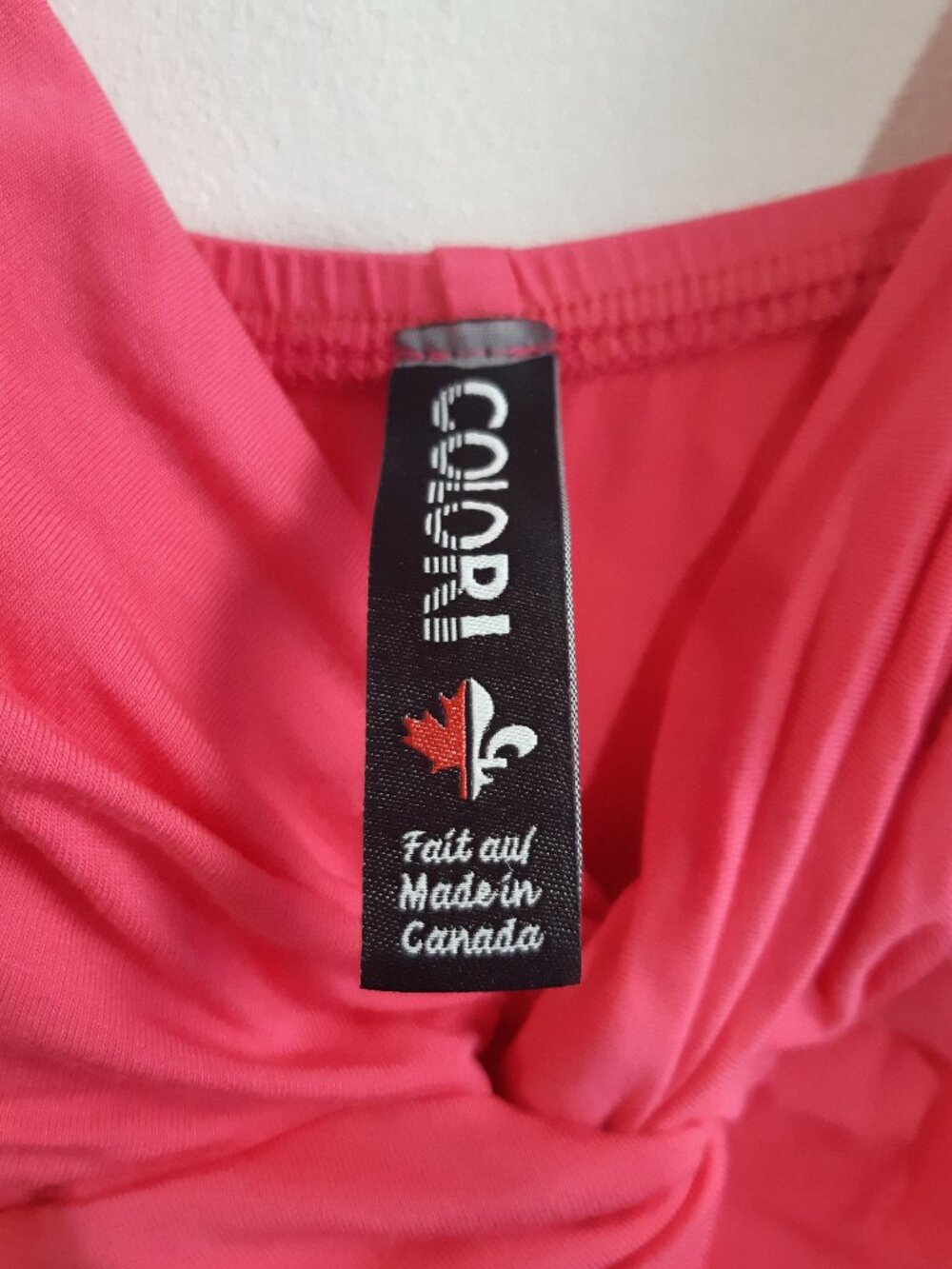 Colori Hot Pink Twist Front V-Neck Dress Size Small - Picture 3 of 5